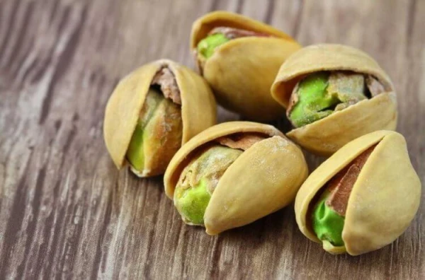 Pistachios: Why These Nuts Should Be in Your Daily Diet