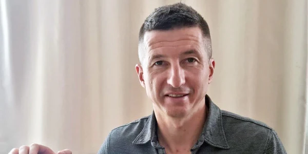 Evgeny Aldonin Fights Cancer and Does Not Lose Hope for Recovery