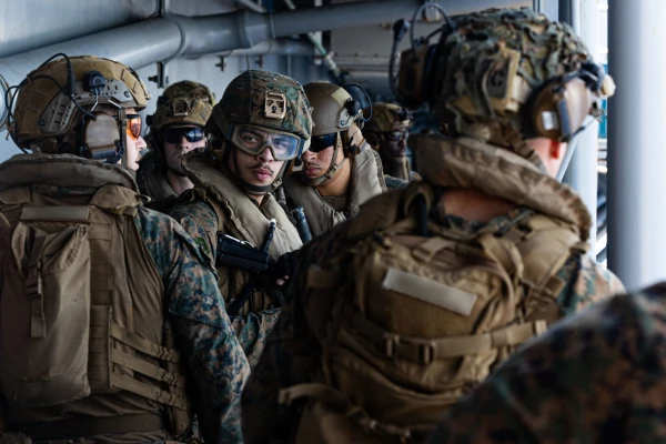 Thousands of U.S. Marines Arrive in the Middle East