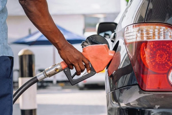 Crisis Approaches: EU Residents Urged to Travel Less and Save Fuel