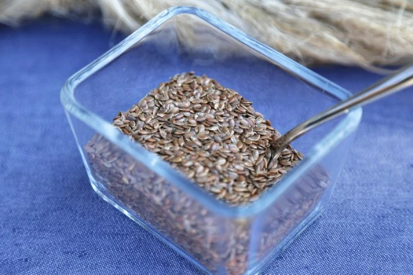 What Happens to the Body with Daily Consumption of Flaxseeds