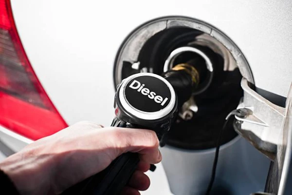 Reduction of excise duty on diesel fuel: price drop expected, but not immediately on April 1 - expert