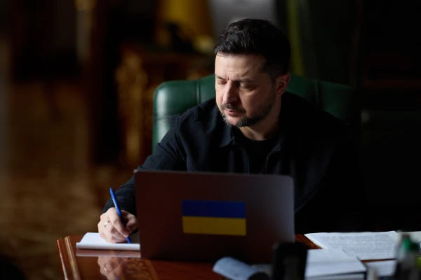 Russia demands Ukraine to withdraw from Donbas within two months - Zelensky