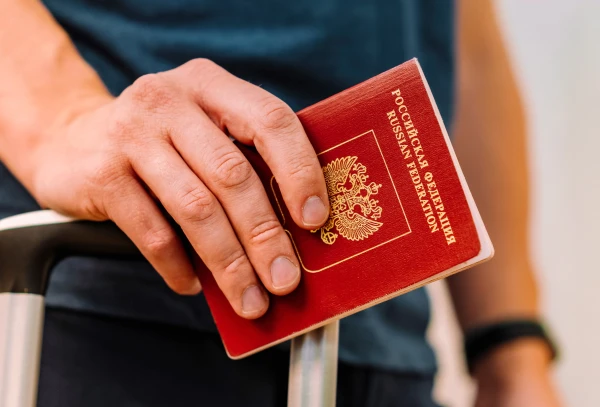 Dual Citizenship: How Many Citizens of Latvia May Also Hold a Russian Passport?
