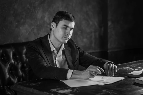 Сергей Александрович в свои 45 задумался о жизни.