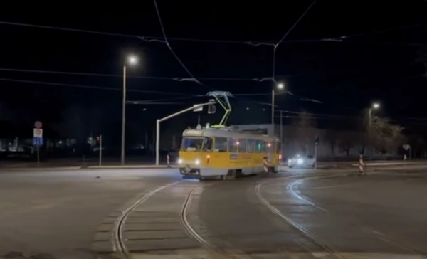 The extension of the tram line in Kengarags is 98% complete. When will it open?