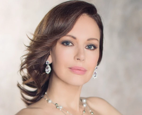 Irina Bezrukova Intrigues with Confession About New Love