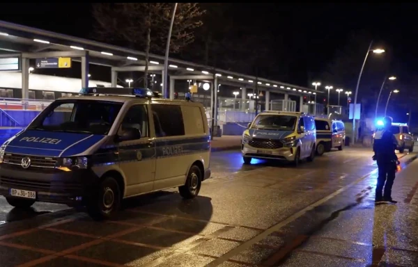 In Germany, a man with pyrotechnics attacked train passengers