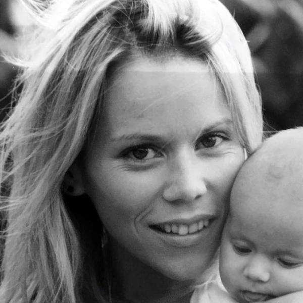 You Won't Believe It: This Beauty Is Brigitte Macron in Her Youth