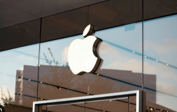 A New Foldable iPhone Found in China