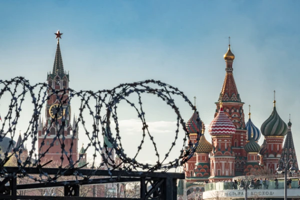 The Elite Against Russia. Who Is the Author of the Crisis?" The Kremlin Towers Have "Swayed"