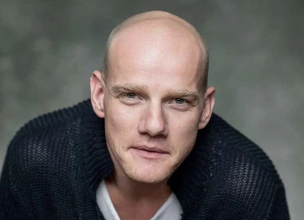 Style for Two”: Yuri Kolokolnikov Made a Rare Public Appearance with His Wife