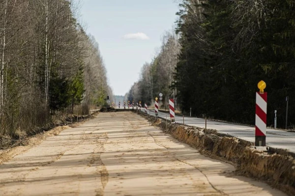Road Builders: Due to the Sharp Rise in Costs, Road Projects in Latvia May Come to a Halt