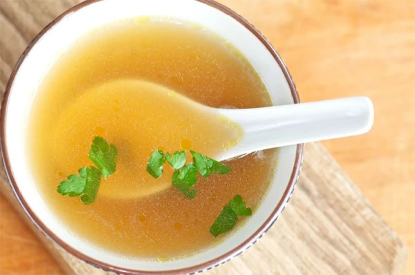 Not Worse Than Vitamins: Why Chicken Broth is Called a Natural 'Superfood'