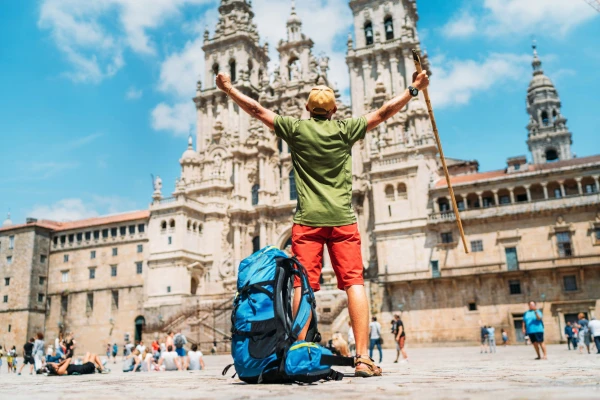 A Note for Tourists: 12 Simple Rules to Keep You Safe While Traveling