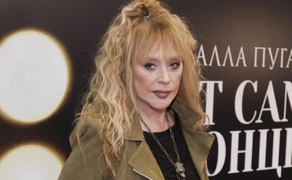Alla Pugacheva is selling a five-room apartment in the center of Moscow: how much does it cost?