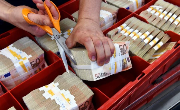 Banks Are Returning to the Regions - To Whom?