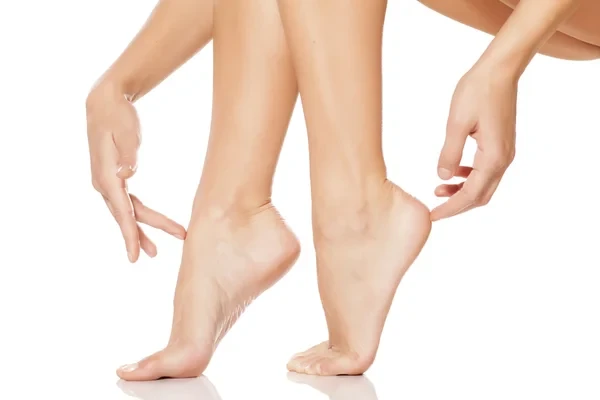 The Silent Enemy of Your Feet: How to Recognize Fungal Infection and Avoid Complications