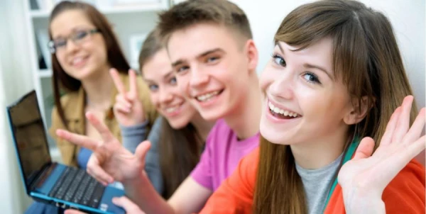 Representatives of Youth in Latvia Discuss When They Would Like to Retire