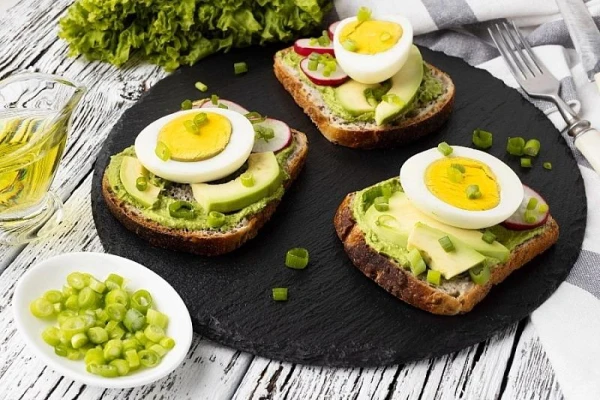 Bread Won't Harm: 3 Healthy Breakfast Options for Vascular Health