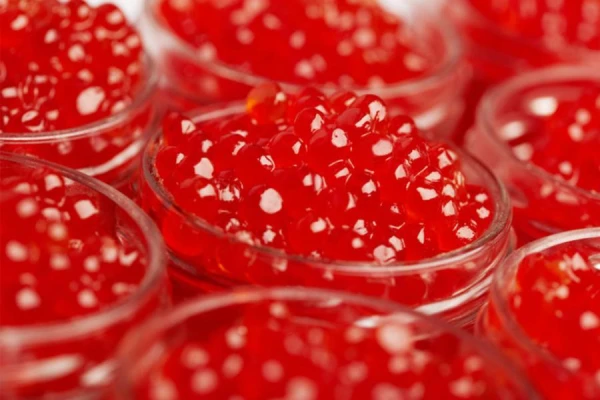 The Food and Veterinary Service at the border identified banned food additives in imitation caviar from Russia