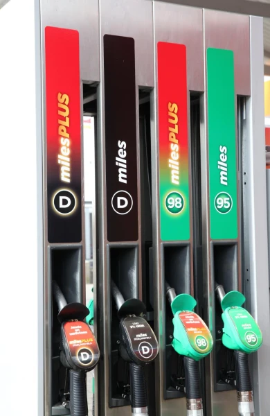 Fuel Traders 'Threatened' by Solidarity Tax