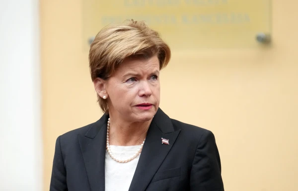 Evika Silina and Baiba Barzha will be prohibited from lying and drinking in public places