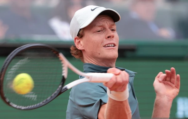 Jannik Sinner Surpasses Carlos Alcaraz in New ATP Rankings, Becoming World No. 1