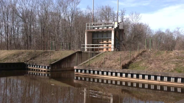 There Are No Fish Left in the Lake!” A Fisherman from Carnikava Sounds the Alarm and Blames the Locks Built on the River