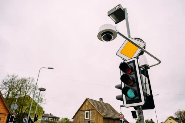 Green Light for Spending Money: Riga to Install Traffic Lights for 3 Million Euros – Where Exactly?