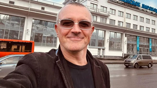 Beroev Reveals New Wife: Actor Shares Rare Photos from Japan