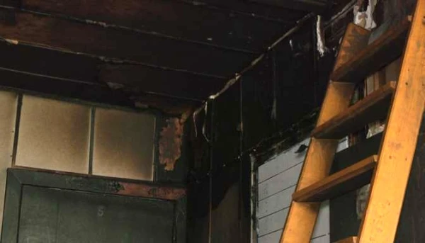 The vengeful ex-husband was released from prison and set his wife's apartment on fire, then fled to Estonia