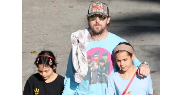 Rare Footage: Ryan Gosling Spotted with Daughters from Eva Mendes After a Long Hiatus