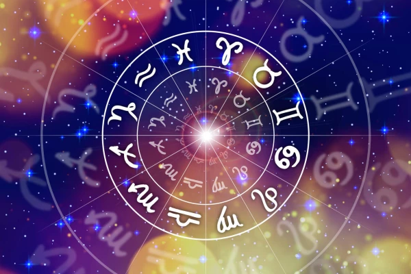 The Perfect Fragrance According to Your Horoscope: Which Notes to Choose for Each Sign