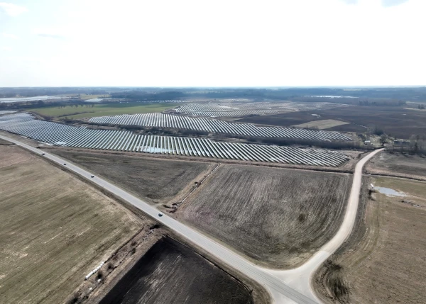 Farmers Concerned About Dry Soil; Weather Forecast Is Not Promising