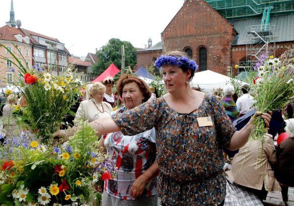 The Big Celebration at Dome Square Starts Today: Fair, Labvēlīgais tips and Much More