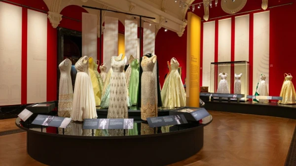 The Wardrobe of Elizabeth II Became a Chronicle of an Entire Era