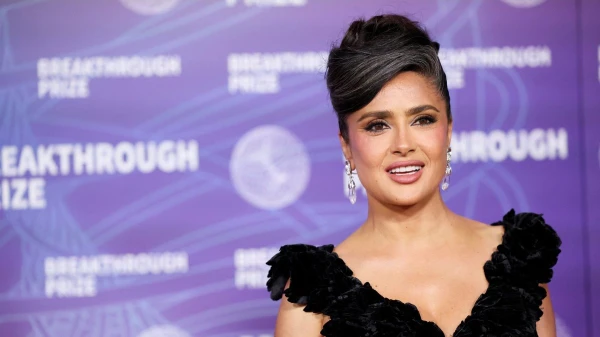 Salma Hayek's Gray Hair at the Breakthrough Prize: The Actress's Look Sparked Heated Discussions Online