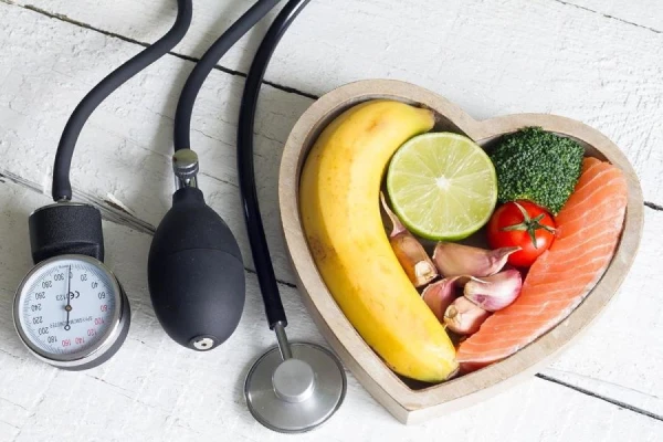 9 Effective Foods for Lowering Blood Pressure Named