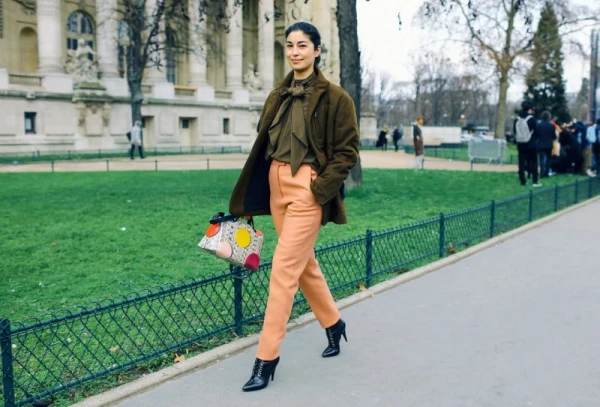 How to Form Your Own Taste in a World of Imposed Standards