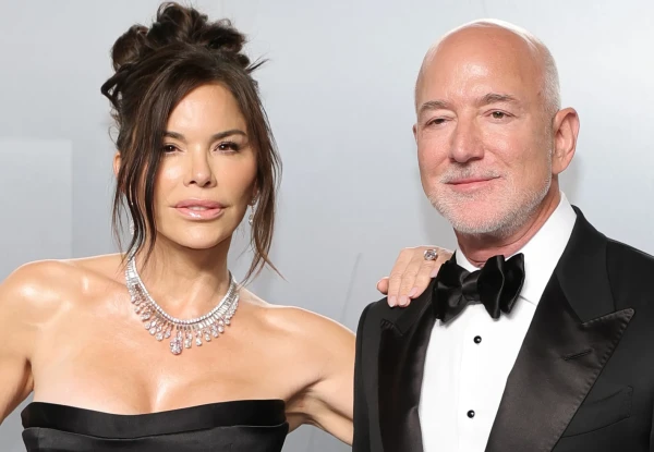 “Modern Marie Antoinette”: Jeff Bezos and Lauren Sanchez Under Fire for Ostentatious Luxury