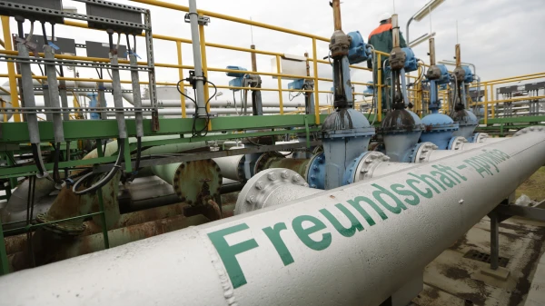 Russia Plans to Block Supplies of Kazakh Oil to Germany