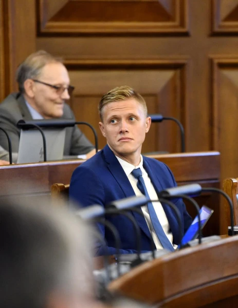 The deputy was advised to change jobs...