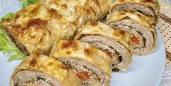 Chicken Fillet Roll with Apples and Prunes: Recipe for a Delicious Snack
