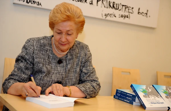 We Need to Close the Border to All Arrivals!