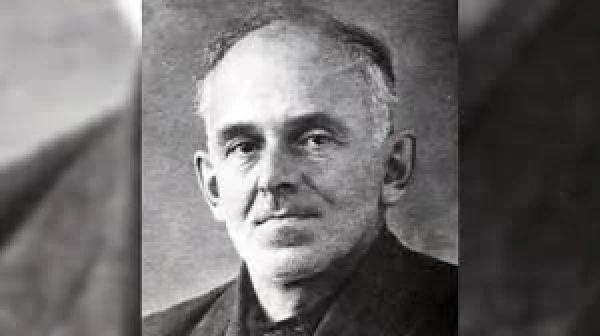 The Ray of a Tragic Era