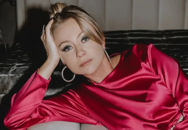 Maria Mironova accused her ex-husband of brutal beating and abuse, revealing the reasons for the divorce and the fight for their son