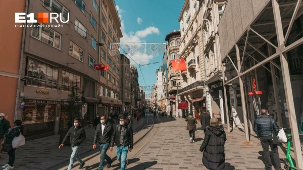 Caution, Turkey: Vacationers Threatened by Poisonous Processionary Caterpillars