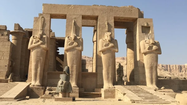 Egyptian Secrets Unveiled: Colossal Pharaoh Statue Puzzles Scientists