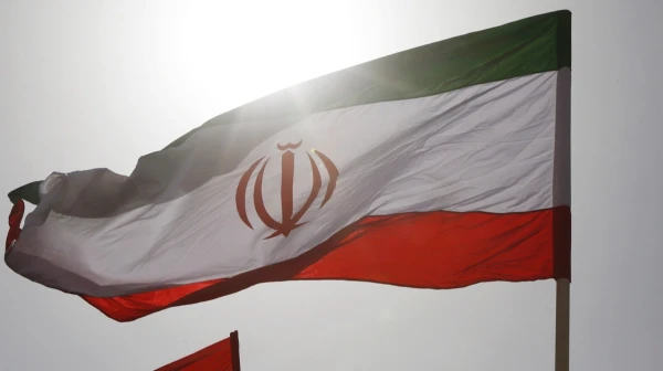 Iran's Sensational Proposal: Opening the Strait of Hormuz in Exchange for Peace and Delay of Nuclear Talks with the U.S.